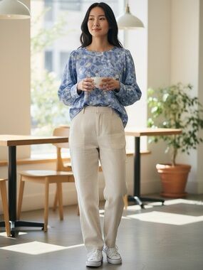 Nine West Light Blue & White Abstract Balloon-Sleeve Blouse